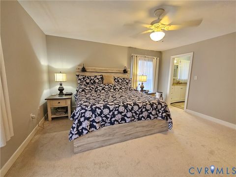 Tiny photo for 508 Kevin Drive, Farmville, VA 23901 (MLS # 2600353)