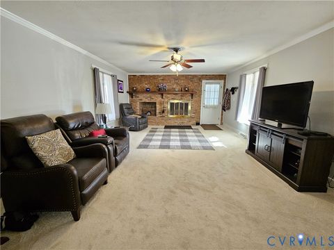 Tiny photo for 508 Kevin Drive, Farmville, VA 23901 (MLS # 2600353)