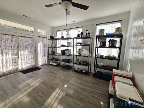 Tiny photo for 508 Kevin Drive, Farmville, VA 23901 (MLS # 2600353)