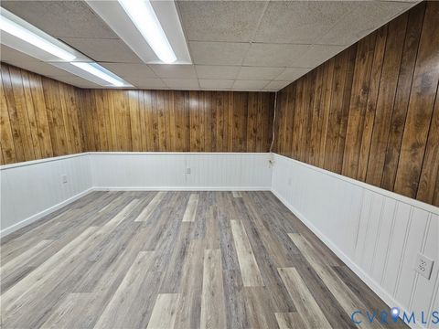 Tiny photo for 508 Kevin Drive, Farmville, VA 23901 (MLS # 2600353)