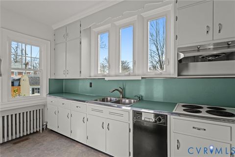 Tiny photo for 4535 W Seminary Avenue, Richmond, VA 23227 (MLS # 2600555)