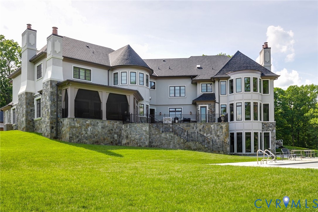 785 Oak Spring Lane