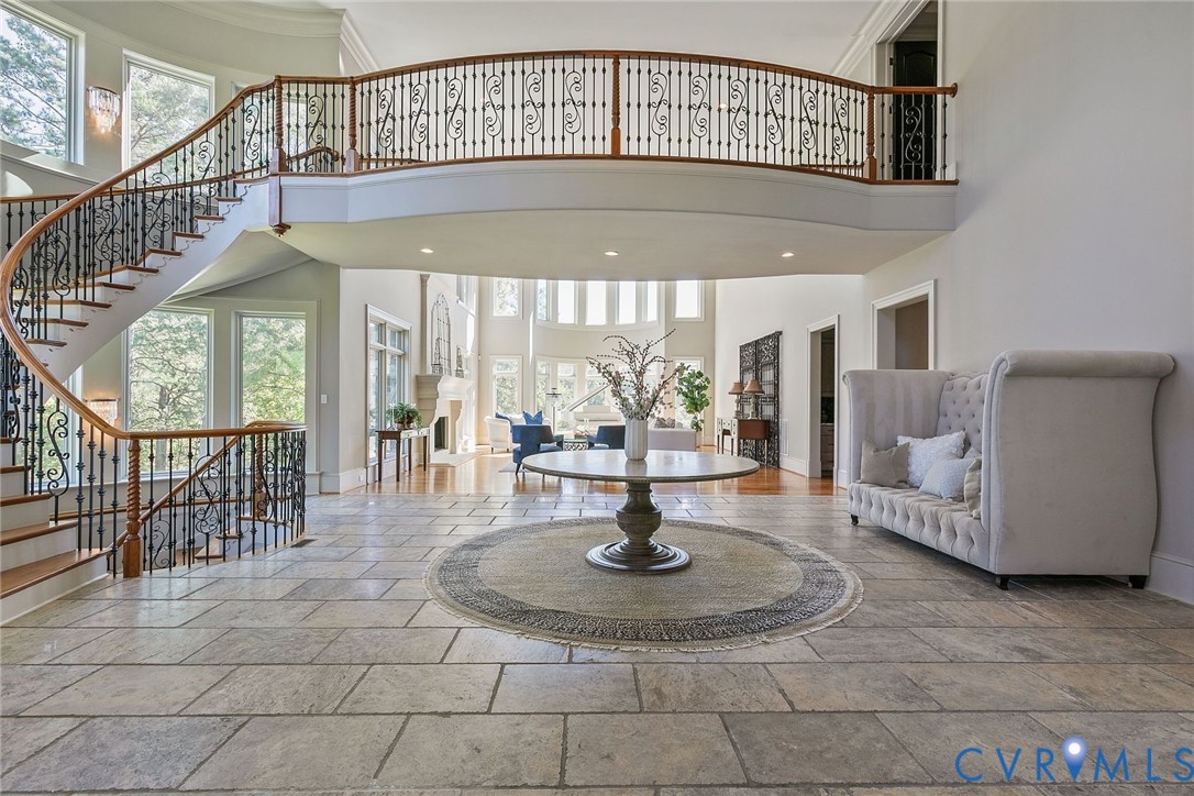 785 Oak Spring Lane
