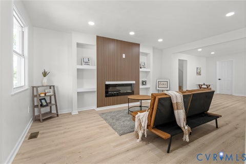 Tiny photo for 140 Gibbons Avenue, Petersburg, VA 23803 (MLS # 2624597)