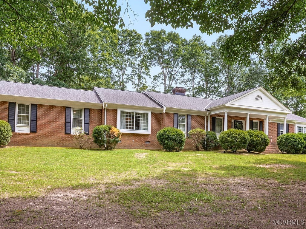 1735 Old Powhatan Estates