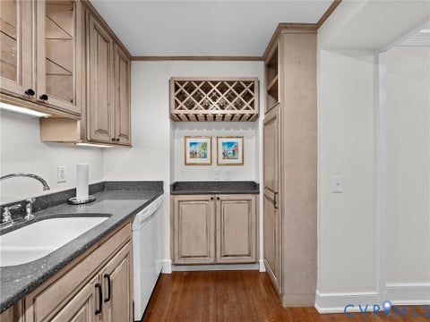 Tiny photo for 1401 Floyd Avenue #U102, Richmond, VA 23220 (MLS # 2626217)