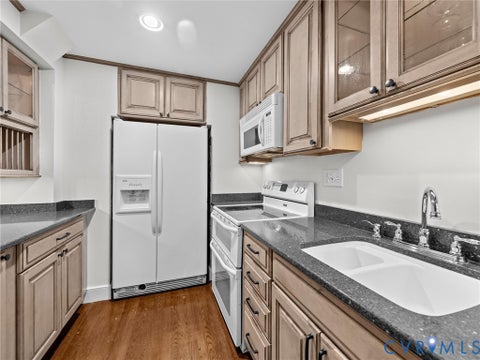 Tiny photo for 1401 Floyd Avenue #U102, Richmond, VA 23220 (MLS # 2626217)