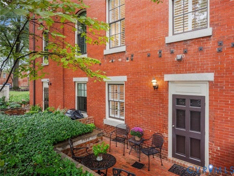 Tiny photo for 1401 Floyd Avenue #U102, Richmond, VA 23220 (MLS # 2626217)