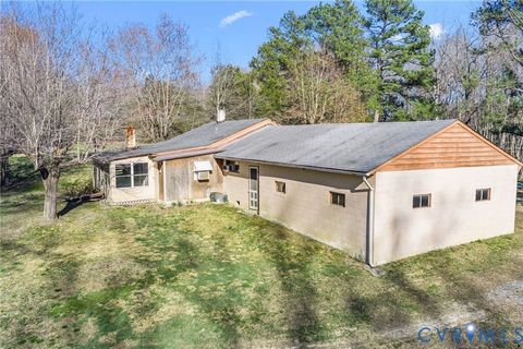 Tiny photo for 19161 Hollowing Creek Road, Beaverdam, VA 23015 (MLS # 2611470)