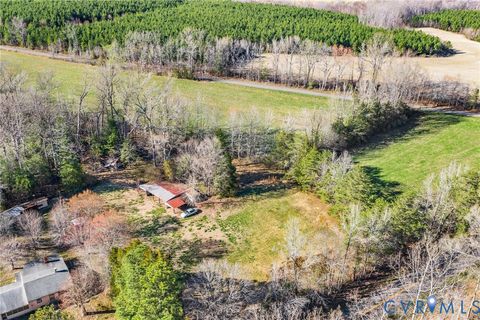 Tiny photo for 19161 Hollowing Creek Road, Beaverdam, VA 23015 (MLS # 2611470)
