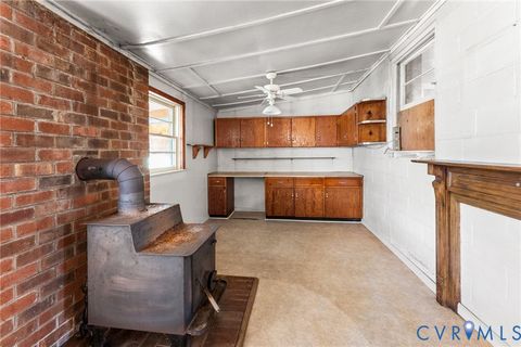 Tiny photo for 19161 Hollowing Creek Road, Beaverdam, VA 23015 (MLS # 2611470)