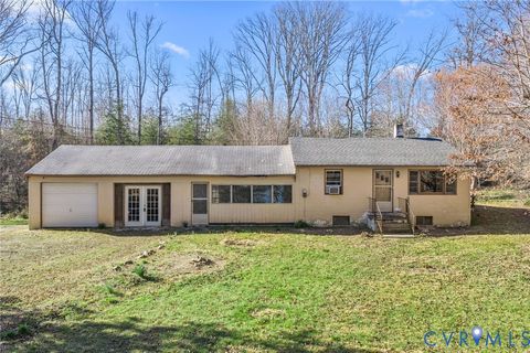 Tiny photo for 19161 Hollowing Creek Road, Beaverdam, VA 23015 (MLS # 2611470)