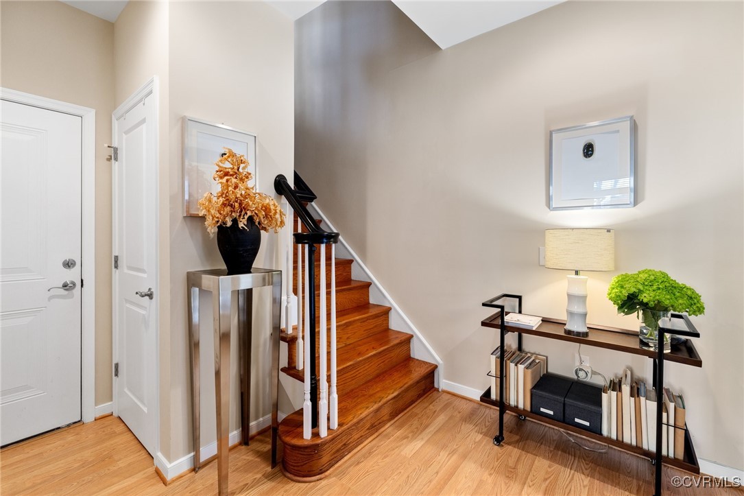 3811 Duckling Walk