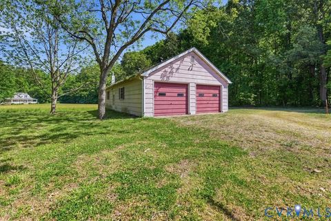 Tiny photo for 8100 Sandy Ridge Road, North Prince George, VA 23860 (MLS # 2610857)