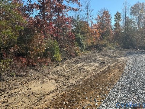 Tiny photo for 14955 Lebanon Road, Spring Grove, VA 23881 (MLS # 2530668)