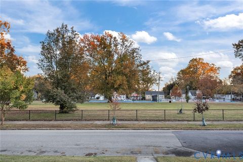 Tiny photo for 2211 Gordon Avenue, Richmond, VA 23224 (MLS # 2530888)