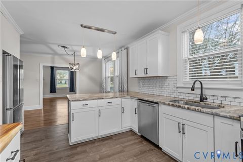 Tiny photo for 2211 Gordon Avenue, Richmond, VA 23224 (MLS # 2530888)