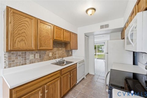 Tiny photo for 1501 Ivymount Road, Richmond, VA 23225 (MLS # 2623093)