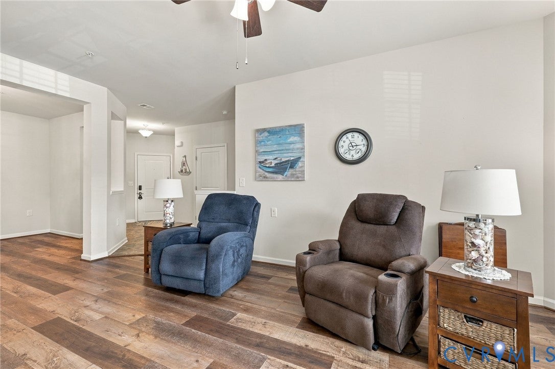 1020 Westwood Village Way 201