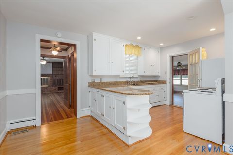 Tiny photo for 4820 Coleman Road, Richmond, VA 23230 (MLS # 2603482)