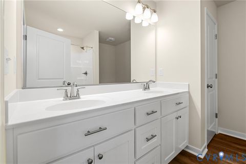 Tiny photo for 3867 Perthshire Lane, Colonial Heights, VA 23834 (MLS # 2614609)