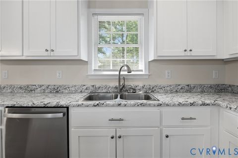 Tiny photo for 3867 Perthshire Lane, Colonial Heights, VA 23834 (MLS # 2614609)