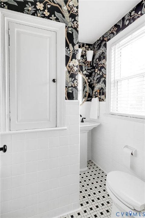 Tiny photo for 4609 W Grace Street, Richmond, VA 23230 (MLS # 2600586)