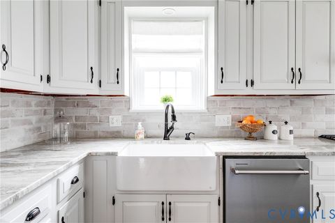 Tiny photo for 4609 W Grace Street, Richmond, VA 23230 (MLS # 2600586)