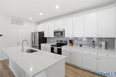 Tiny photo for 3813 Maze Runner Drive, Midlothian, VA 23112 (MLS # 2623569)