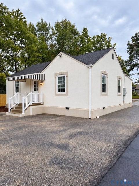 Tiny photo for 6323 Mallory Drive, Richmond, VA 23226 (MLS # 2626414)