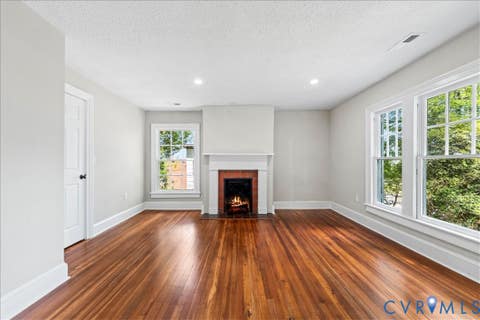 Tiny photo for 223 Franklin Street, Petersburg, VA 23803 (MLS # 2621083)