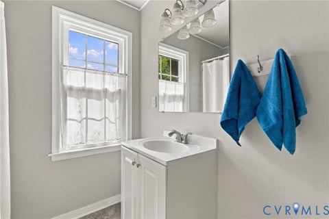 Tiny photo for 10904 Krossridge Circle, North Chesterfield, VA 23236 (MLS # 2624486)