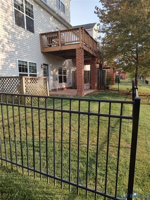 Tiny photo for 652 Abbey Village Circle, Chesterfield, VA 23114 (MLS # 2624976)