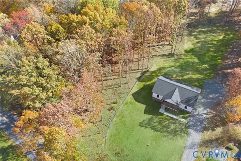 Tiny photo for 5888 Cartersville Road, New Canton, VA 23123 (MLS # 2532211)