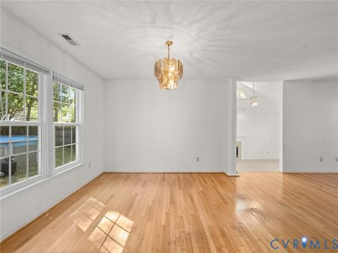 Tiny photo for 10713 Hamlin Way, Chester, VA 23831 (MLS # 2609622)