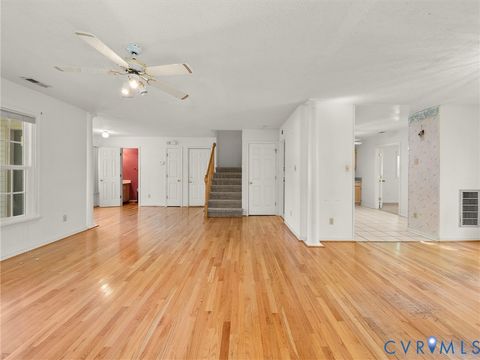 Tiny photo for 10713 Hamlin Way, Chester, VA 23831 (MLS # 2609622)