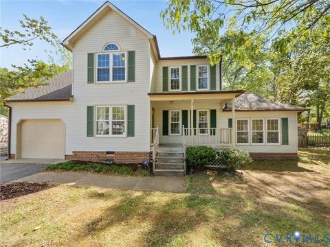 Photo of 10713 Hamlin Way, Chester, VA 23831 (MLS # 2609622)