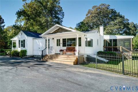 Tiny photo for 6639 Dalebrook Drive, North Chesterfield, VA 23237 (MLS # 2628273)