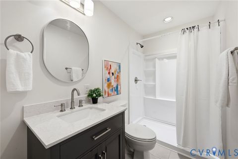 Tiny photo for 323 Washington Avenue, Colonial Heights, VA 23834 (MLS # 2609280)