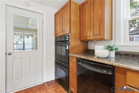 Tiny photo for 323 Washington Avenue, Colonial Heights, VA 23834 (MLS # 2609280)