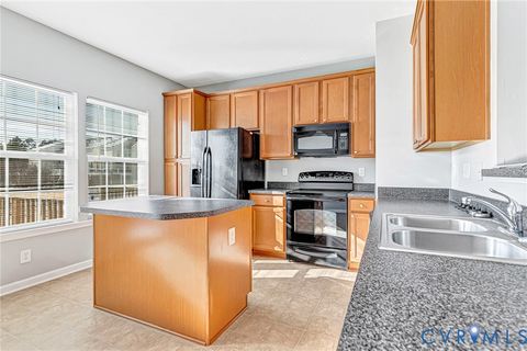 Tiny photo for 8087 Belton Circle, Mechanicsville, VA 23116 (MLS # 2602333)