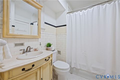Tiny photo for 1220 W Franklin Street, Richmond, VA 23220 (MLS # 2605940)