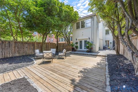 Tiny photo for 1220 W Franklin Street, Richmond, VA 23220 (MLS # 2605940)