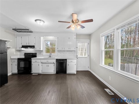 Tiny photo for 5102 White Pickett Lane, Chesterfield, VA 23237 (MLS # 2606984)