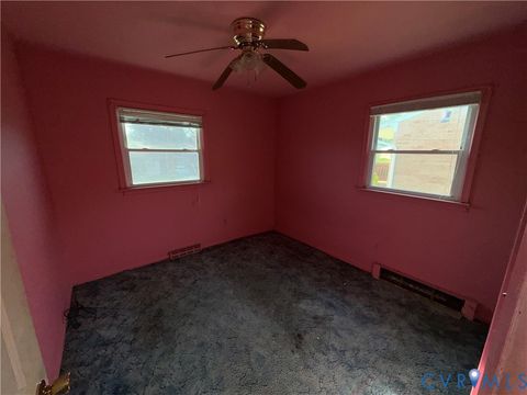 Tiny photo for 1121 E Booker Circle, Petersburg, VA 23803 (MLS # 2618415)