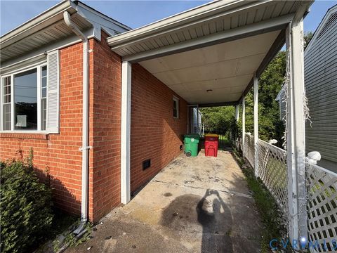 Tiny photo for 1121 E Booker Circle, Petersburg, VA 23803 (MLS # 2618415)