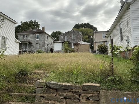 Photo of 620 Gum Street, Lynchburg, VA 24504 (MLS # 2527477)