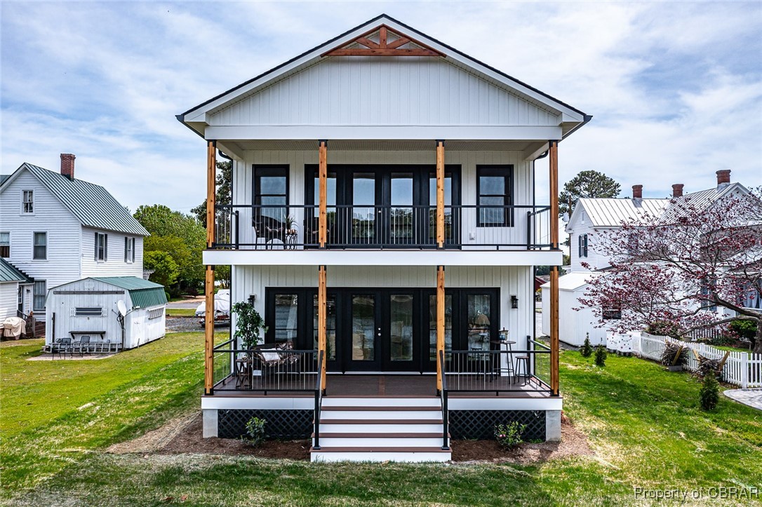 696 Main Street