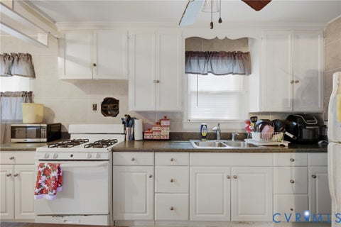 Tiny photo for 3902 Pinalto Drive Dr, Richmond, VA 23222 (MLS # 2616512)