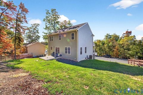 Tiny photo for 414 Campbell Street, Staunton, VA 24401 (MLS # 2529315)